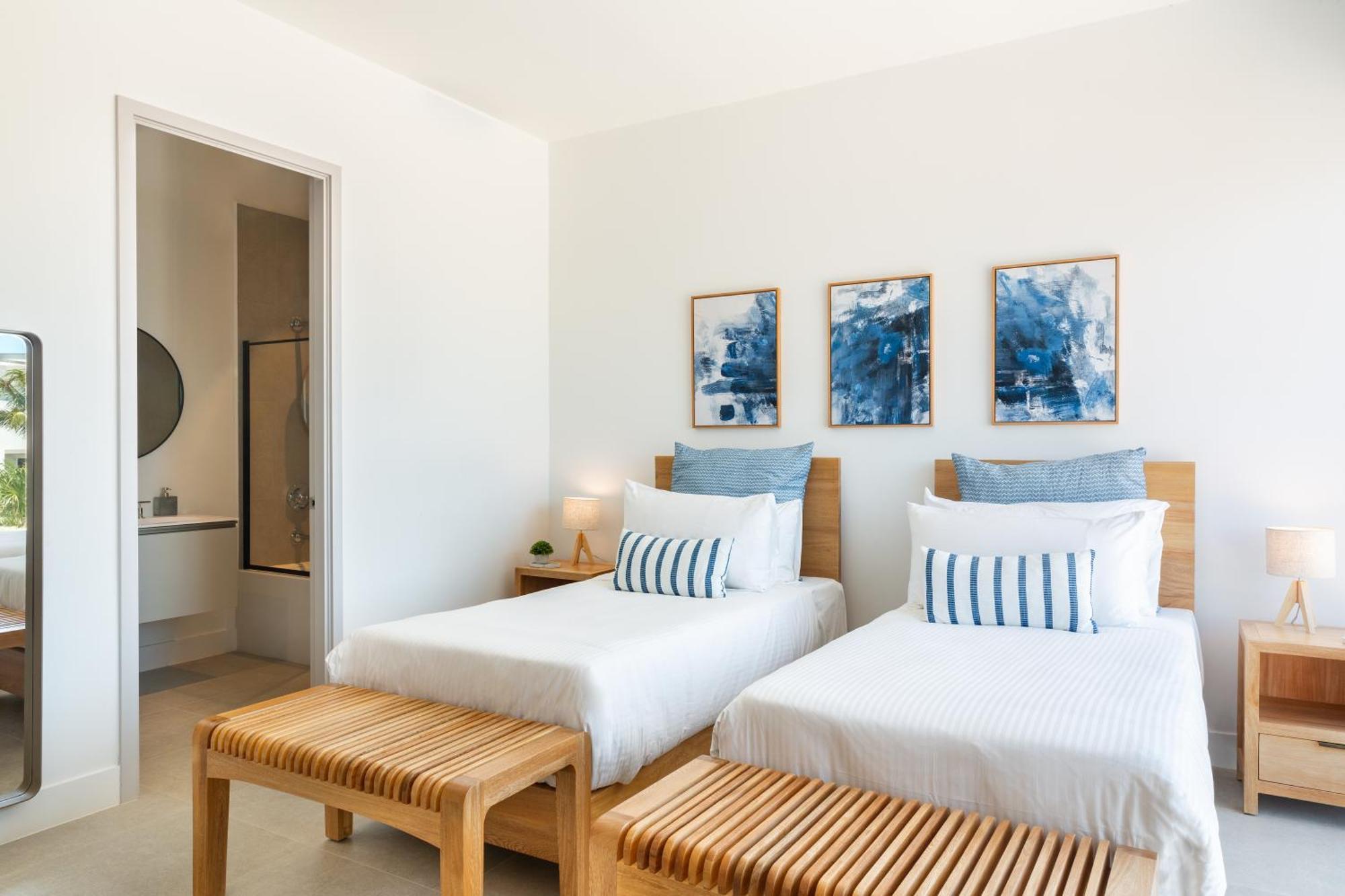South Bank Hotel Long Bay Екстериор снимка