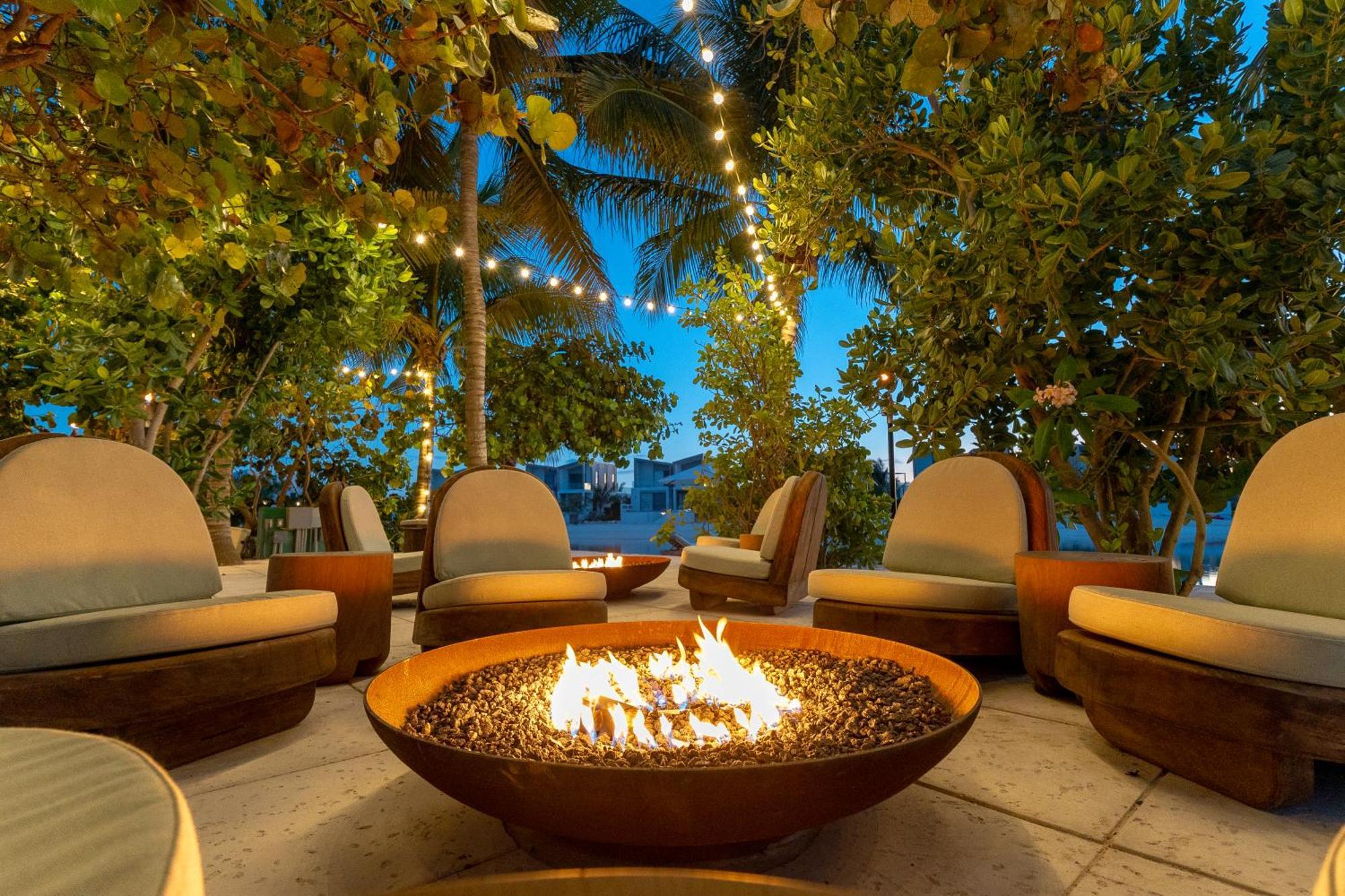 South Bank Hotel Long Bay Екстериор снимка